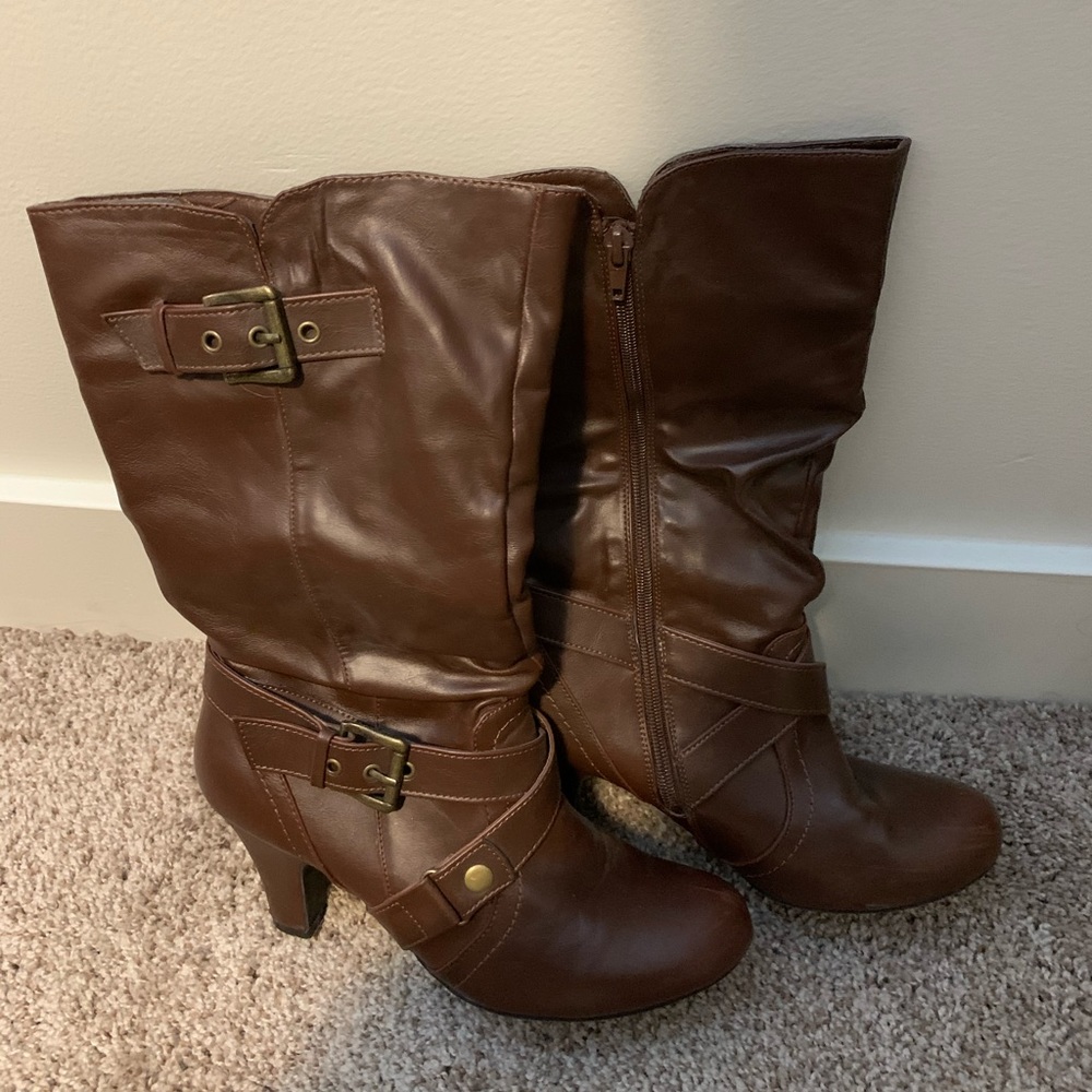 Brown boots